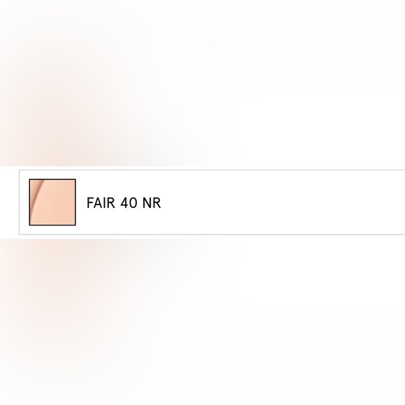 ONE/SIZE TURN UP THE BASE
FULL BEAT LIQUID FOUNDATION - FAIR 40 (NR) - Picture 5 of 5